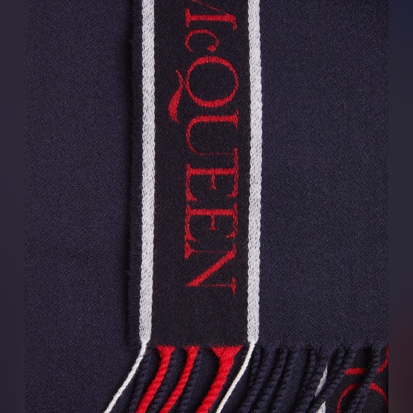 NWT Unisex One Size Alexander McQueen Wool-Cashmere Selvedge Scarf 14” W X 90” L - Picture 7 of 15